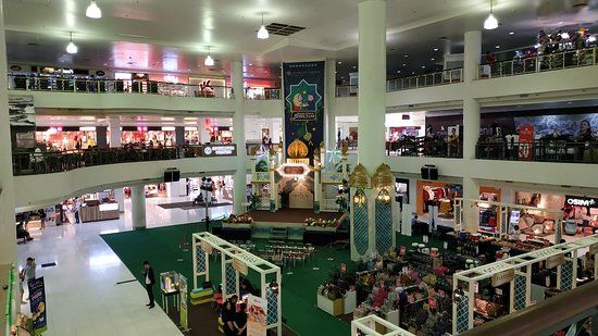 Mahkota Parade